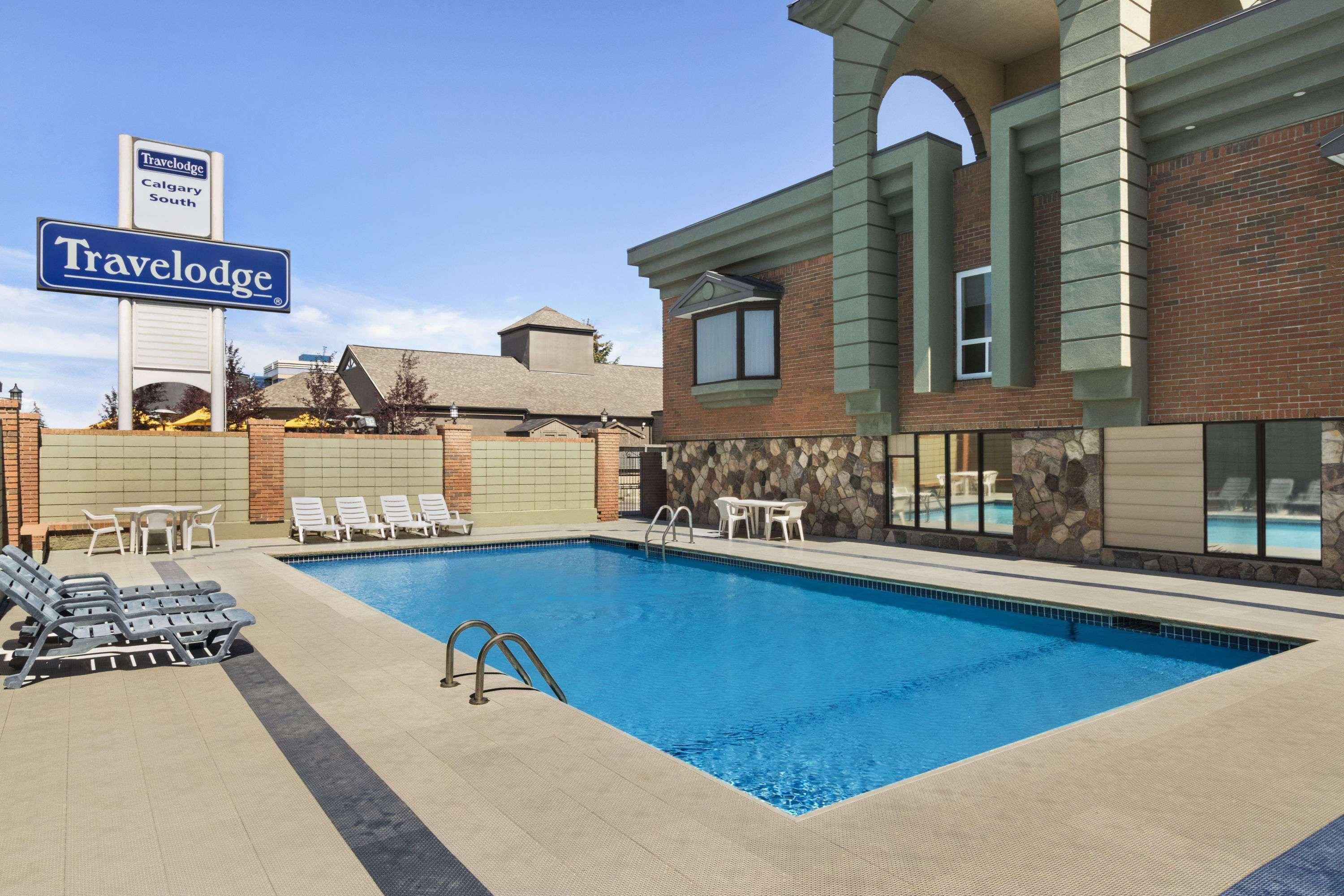 Travelodge By Wyndham Calgary South Exterior foto